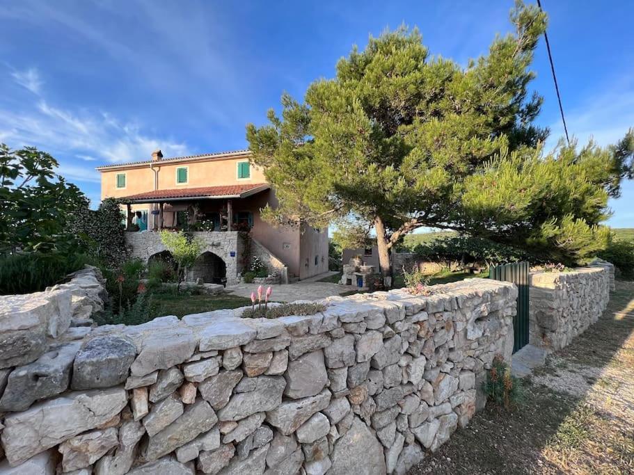 Holiday Apartment Нерезине Екстериор снимка