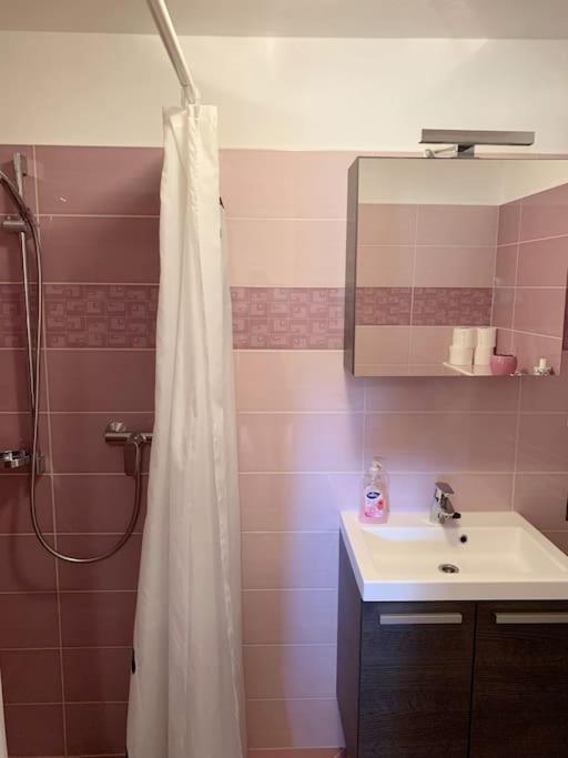 Holiday Apartment Нерезине Екстериор снимка